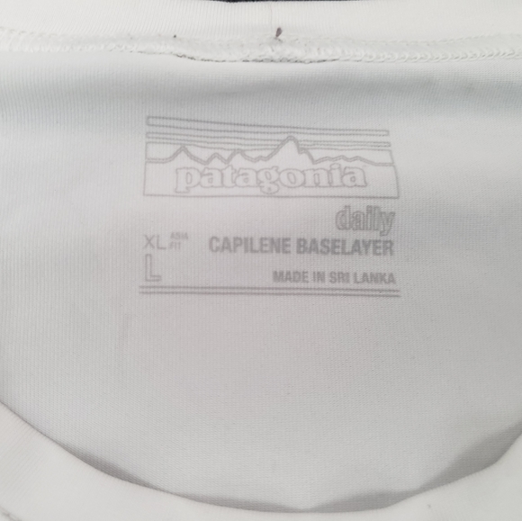 SOLD Men's L Patagonia Capilene Base Layer - Picture 3 of 5